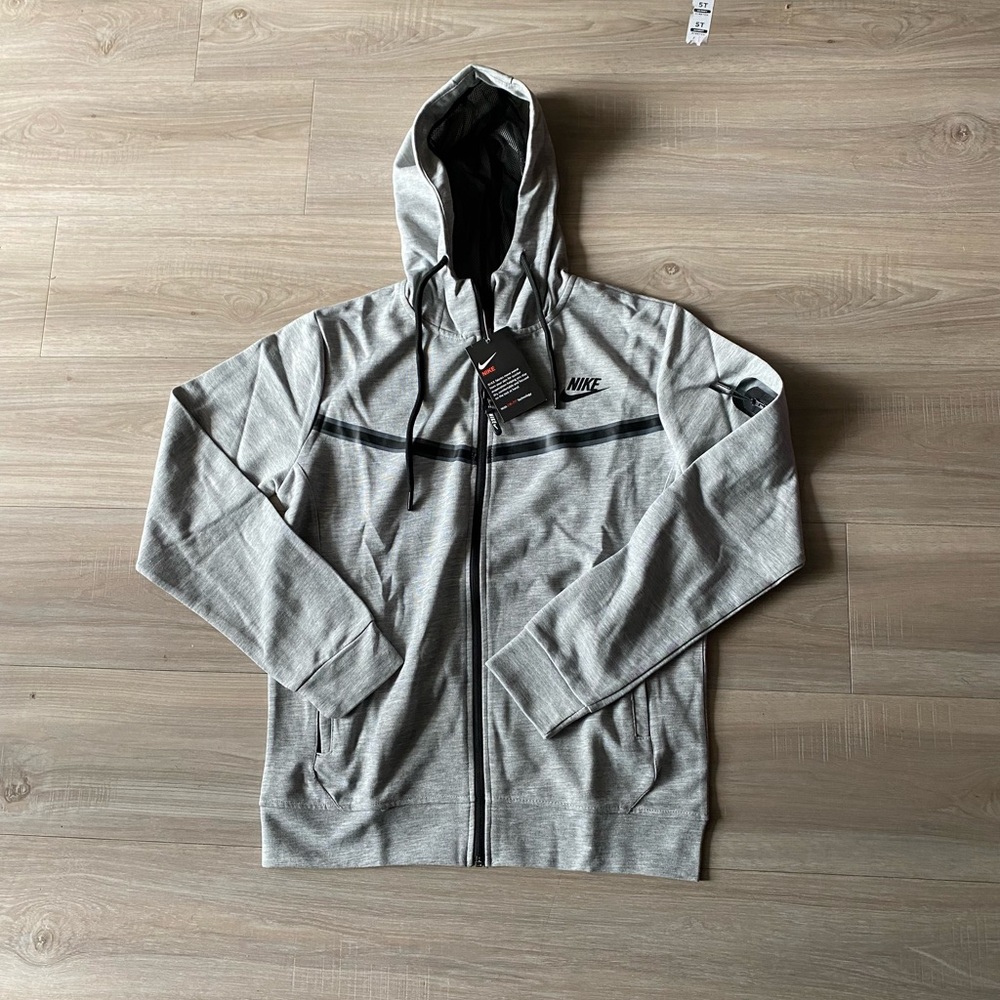 Grey Nike set - Picture 11 of 14